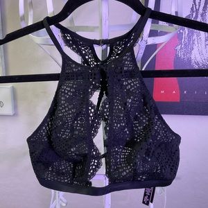 Victoria Secret lace halter bra black EUC size medium